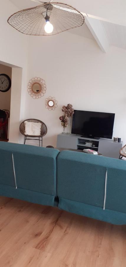 Apartment T3 A Proximite Du Bassin *